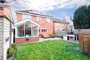 Photo 2- click for photo gallery